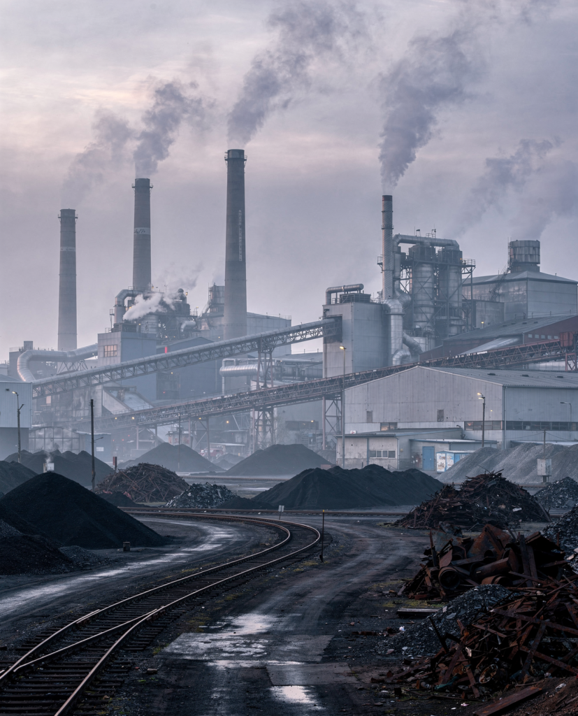 Energeticky náročný priemysel — huty a sklárne čelia vysokým cenám emisných povoleniek ETS