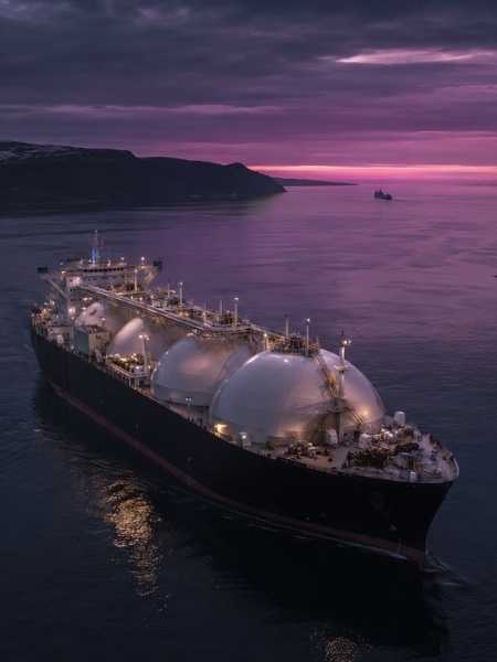 pohyb_tankerov_LNG